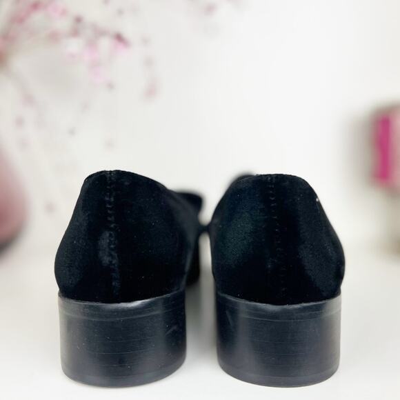 Calvin Klein Black Tiffany Velvet Heeled Loafers Silver Logo Hardware Size 8 M - Picture 7 of 12